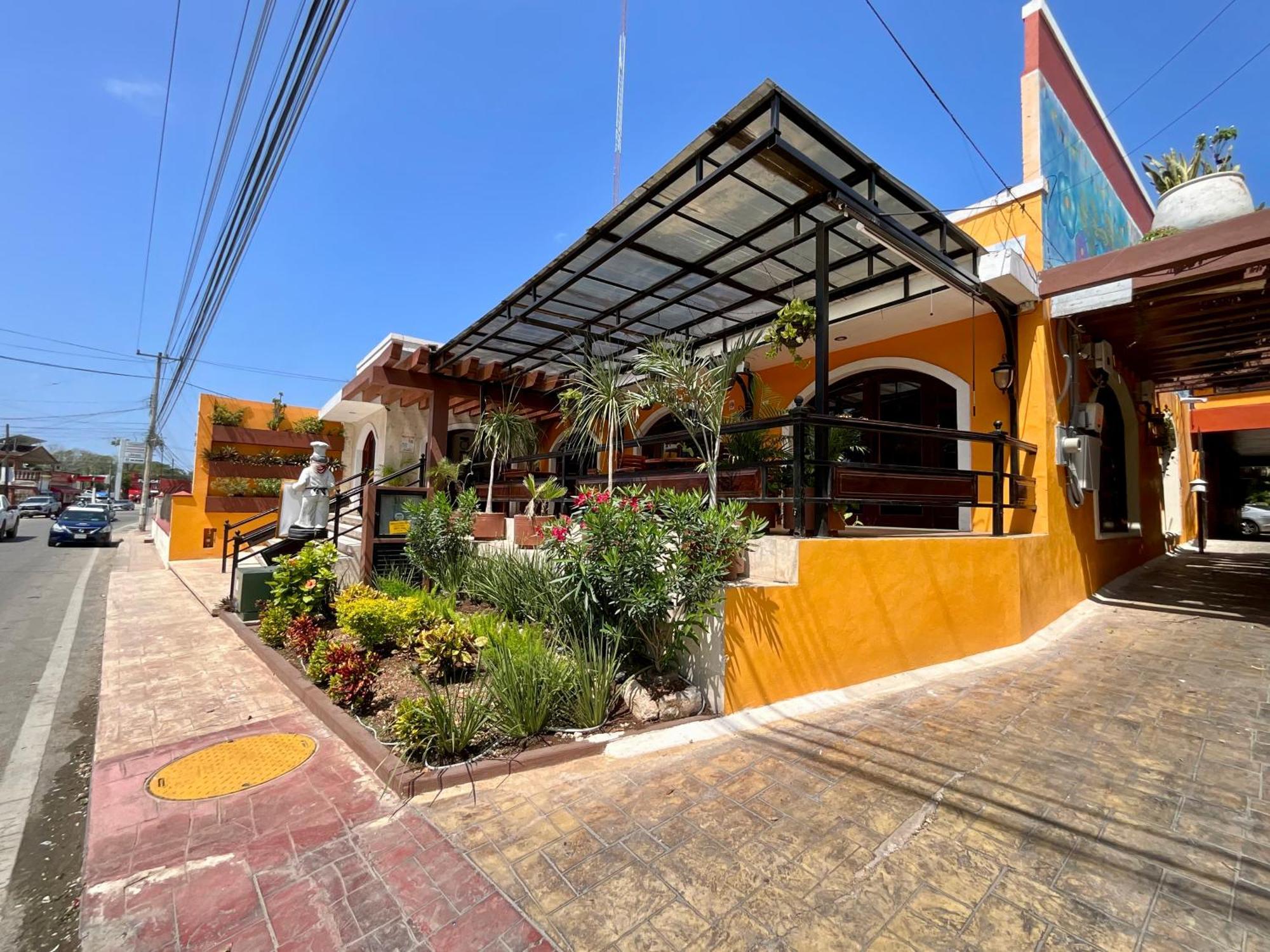 El Zaguan Colonial By Guruhotel 巴利亚多利德 外观 照片