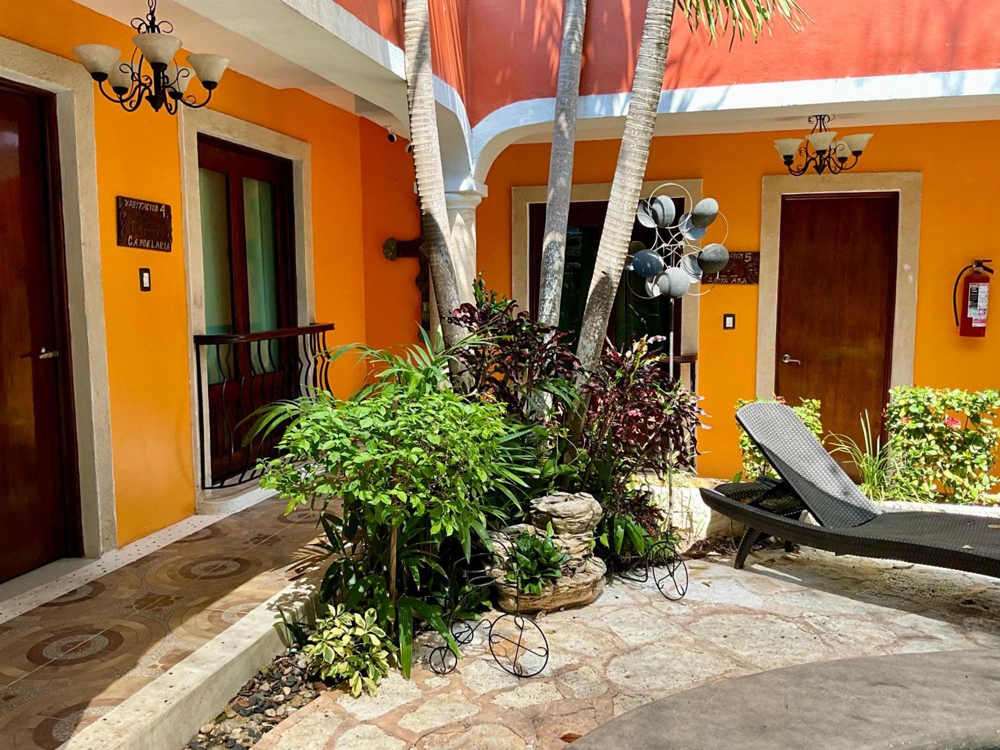 El Zaguan Colonial By Guruhotel 巴利亚多利德 外观 照片